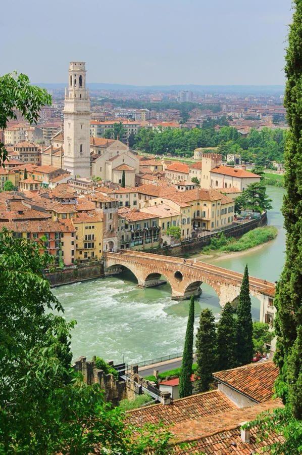 Апартаменты Residenza Citta Antica Верона Экстерьер фото